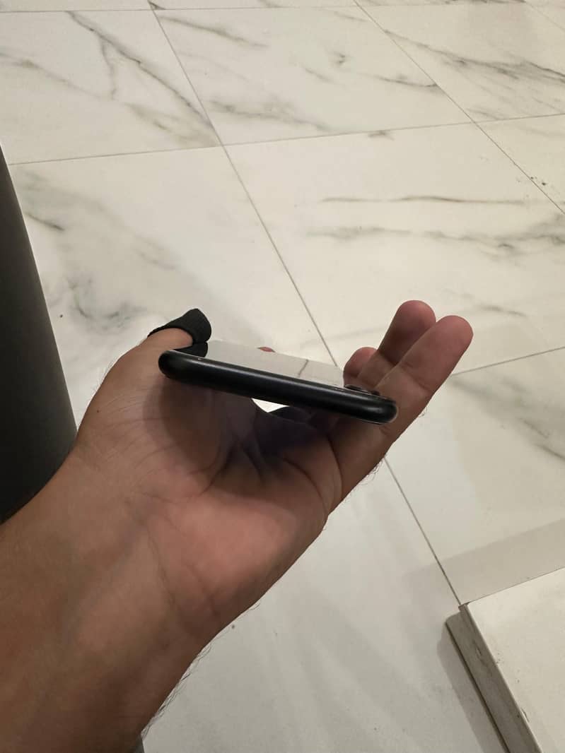 Apple iPhone SE 9