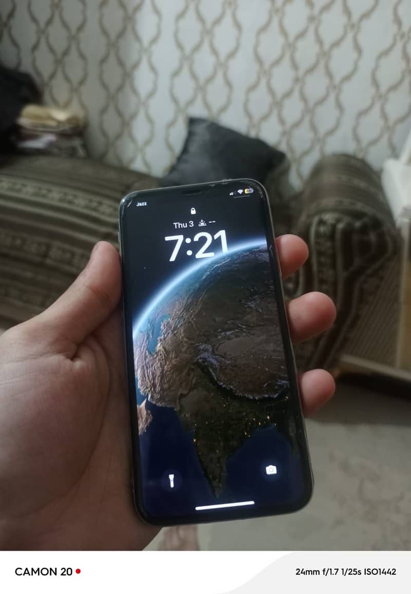Apple iPhone X 1