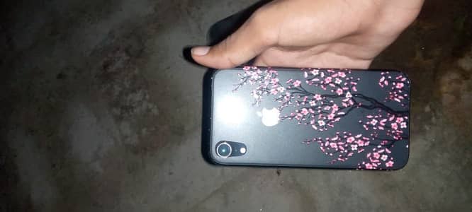 Apple iPhone XR EXCHANGE WITH ONLY IPHONE AND ONE PLUS