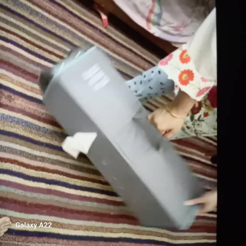 baby cot 1