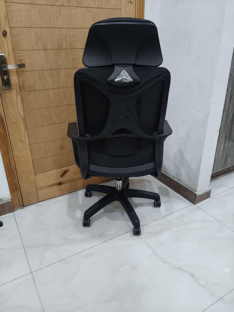 Computer/Gaming chair 3