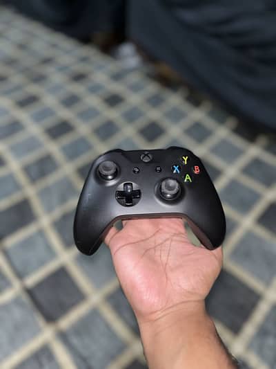 Xbox one X 1tb