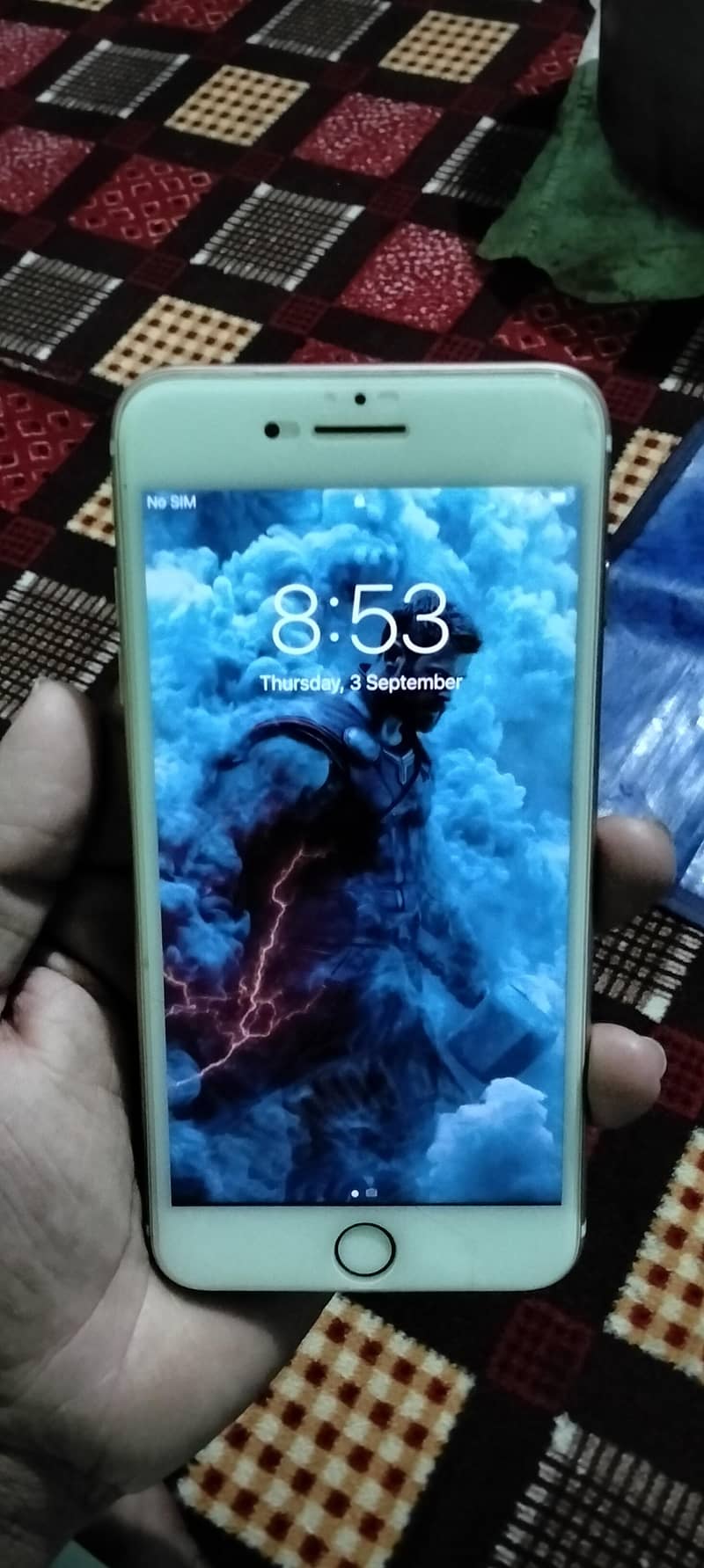 Apple iPhone 7 Plus 0