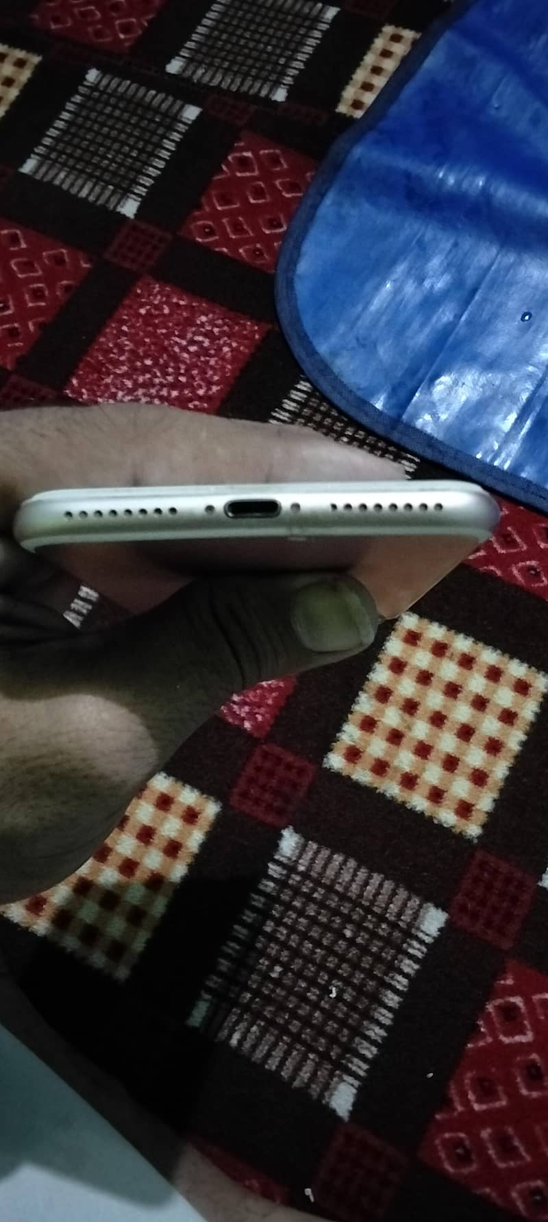 Apple iPhone 7 Plus 2