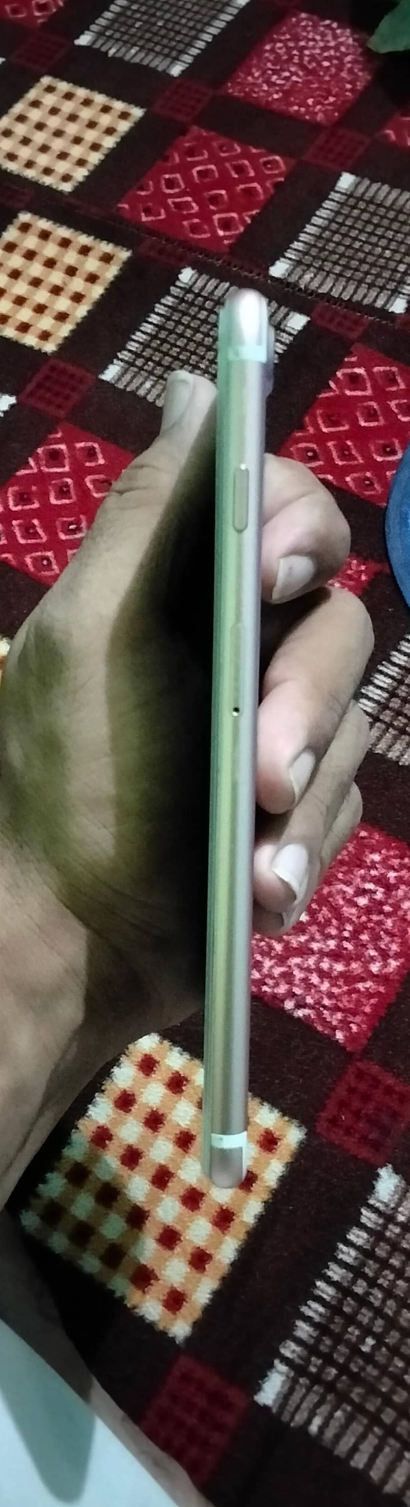 Apple iPhone 7 Plus 3