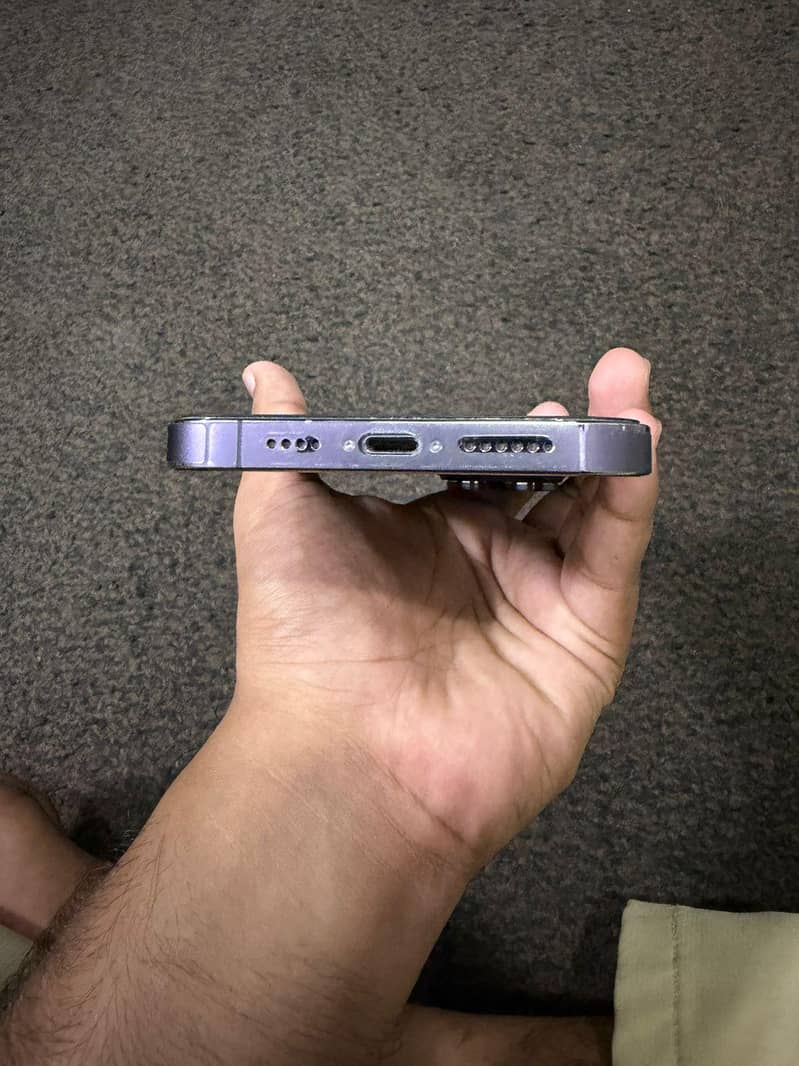 Apple iPhone 14 Pro Max 3