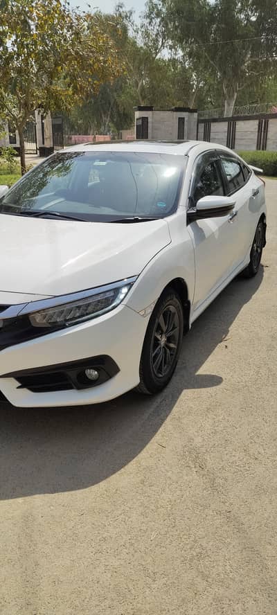 Honda Civic VTi Oriel Prosmatec 2018 full option