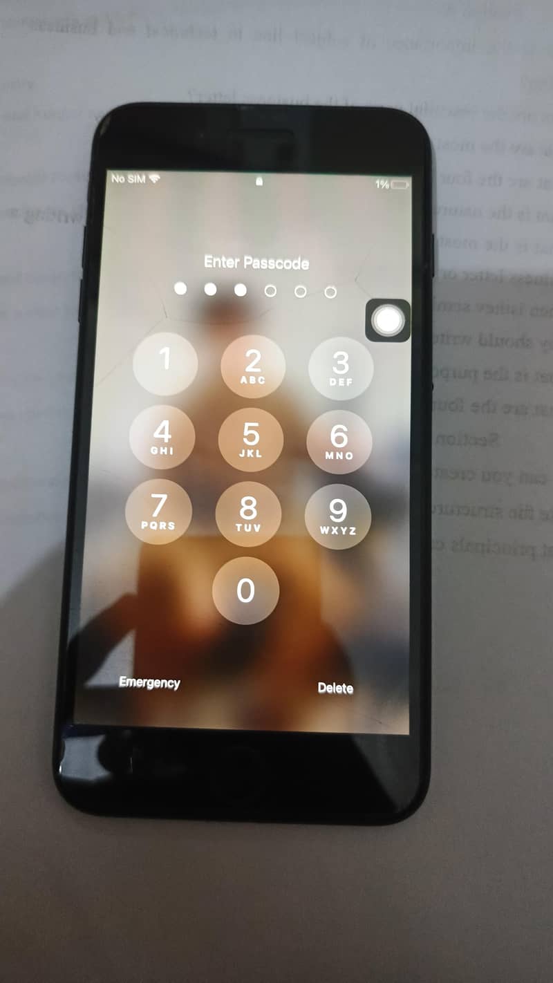 Apple iPhone 7 Plus 1