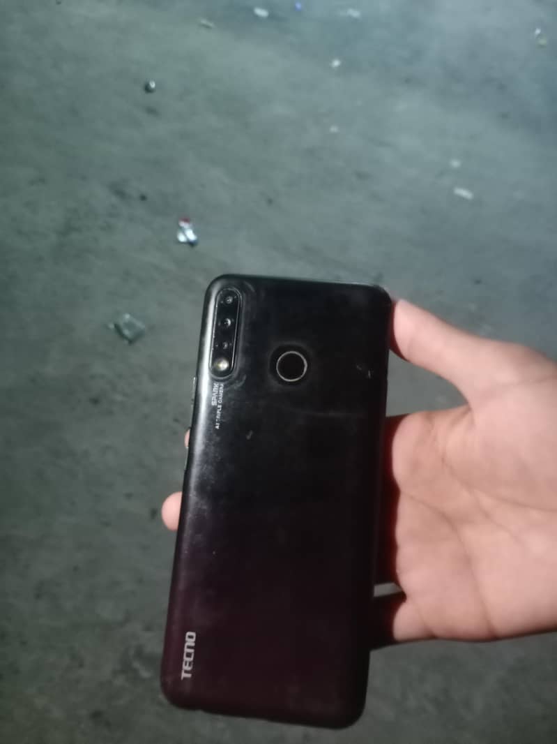 Tecno Spark 4 1