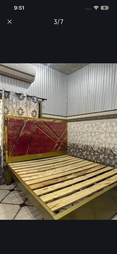 Great quality wooden bed in good condition