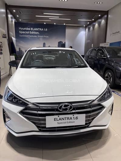 Hyundai Elantra 1.6 Special Addition 2026 | Showroom Delivery