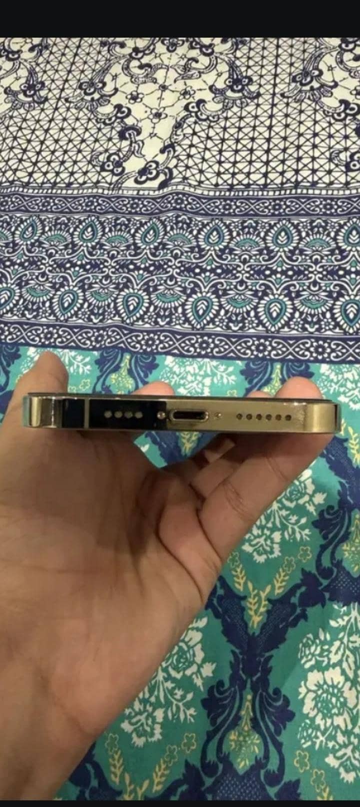 Apple iPhone 12 Pro Max 1