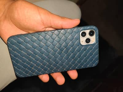 Apple iPhone 11 Pro Max official pTa approved