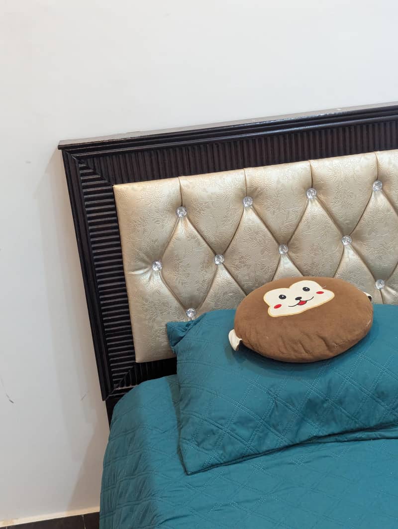 Single bed with side table 1