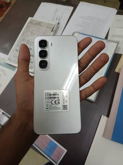 Infinix Note 6oi