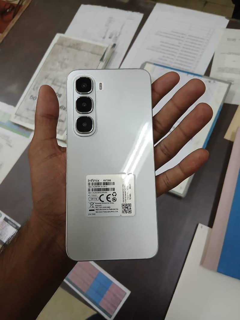 Infinix Note 6oi 0