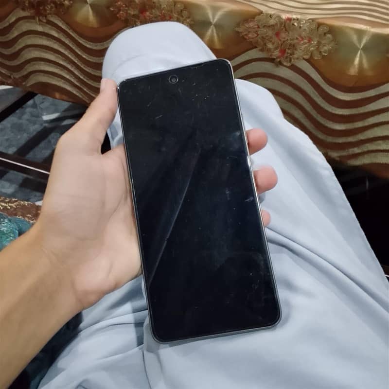 OPPO A5 Pro 1