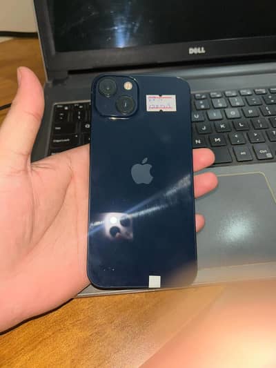 Apple iPhone 13