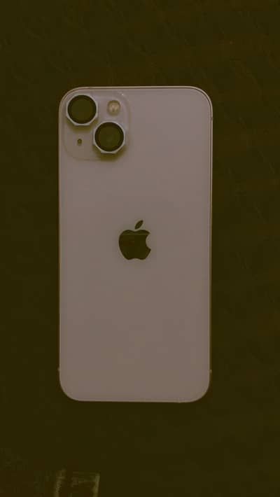 Apple iPhone 13