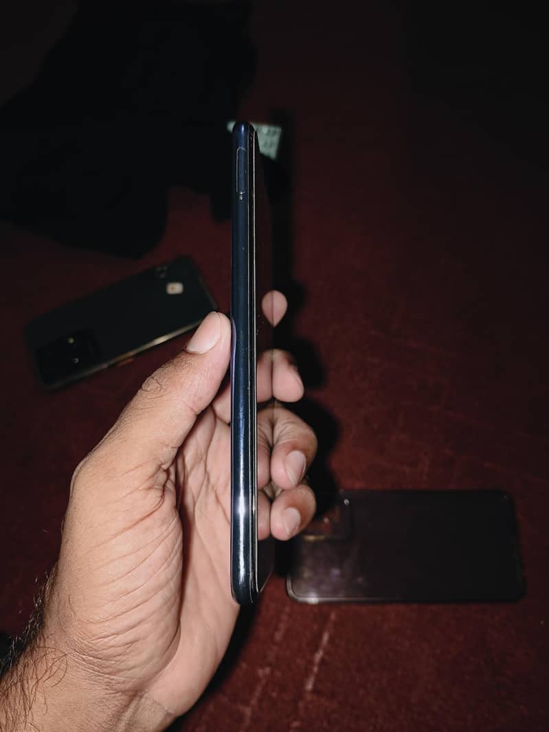 Vivo V21e 1
