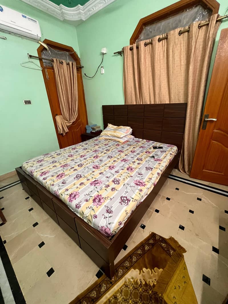 King Bed with Two Side Tables 1