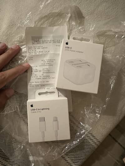 Apple 20w  charger/Cable 100% original