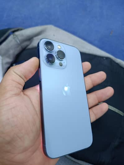 Apple iPhone 13 Pro