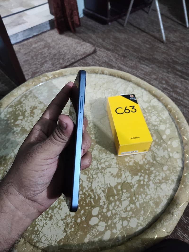 Realme C63 3