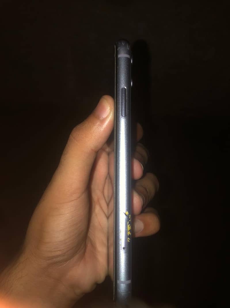 Apple iPhone 11 1