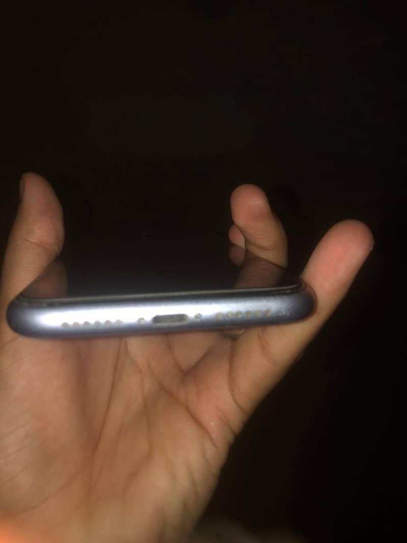 Apple iPhone 11 2
