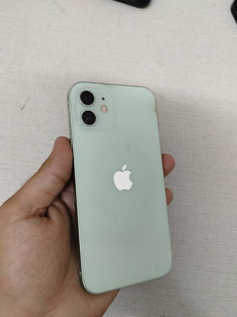 Apple iPhone 12 2