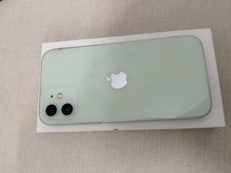 Apple iPhone 12 7