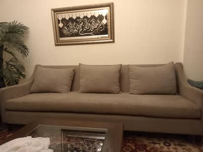 three seater used sofa set brand interwood goog condition like new
