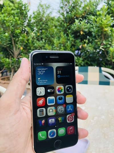 Apple iPhone SE 2022