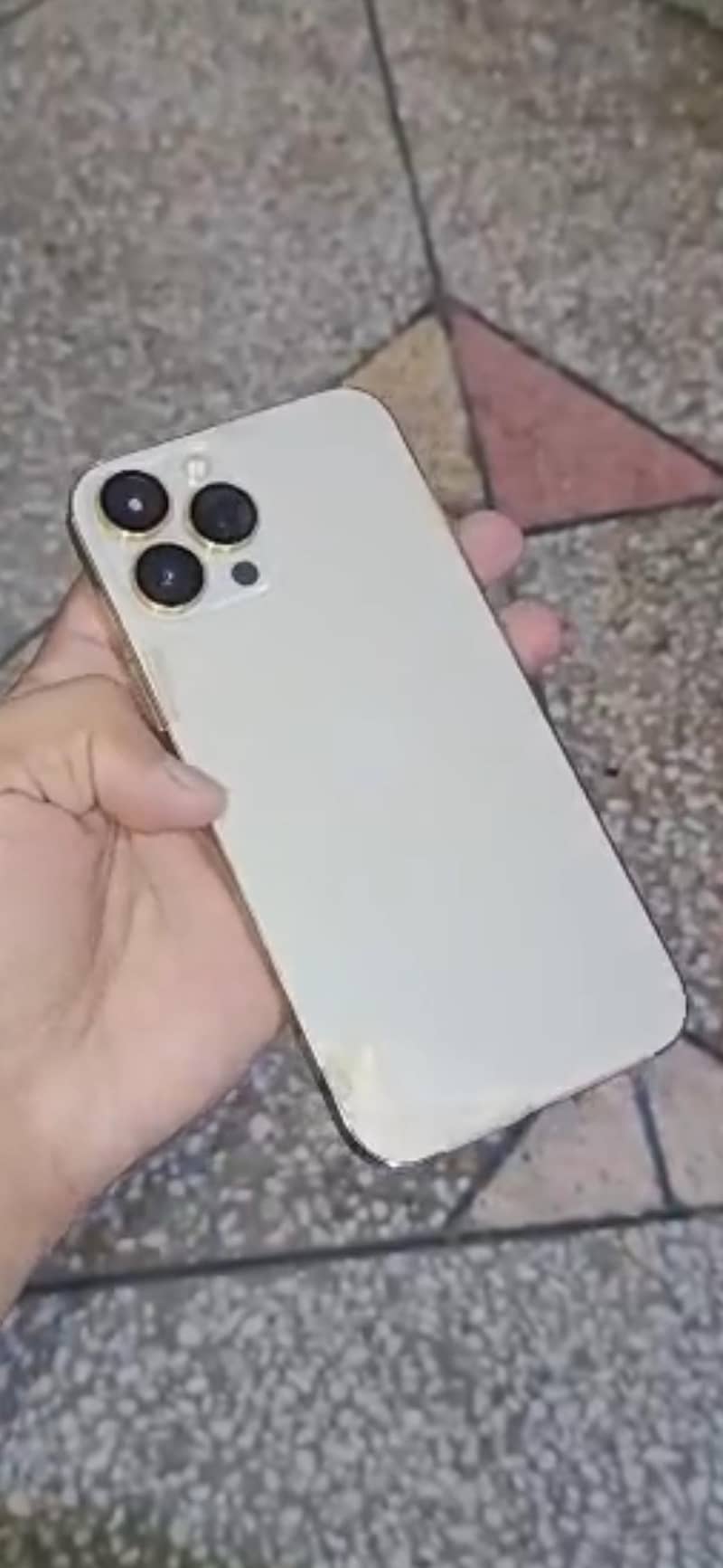 iphone 13 pro max 1