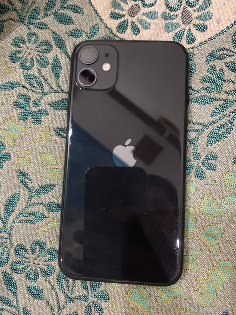 Apple iPhone 11 3