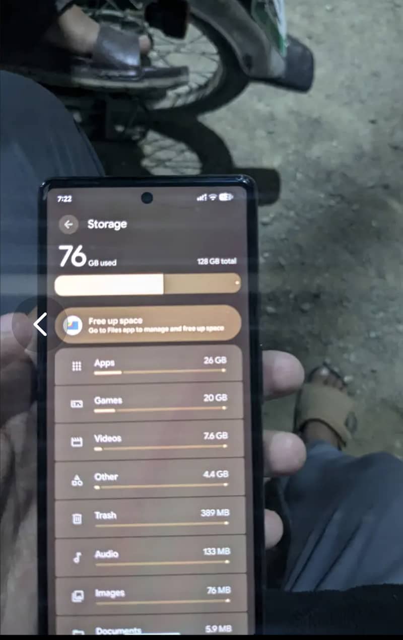 Google Pixel 6a 5