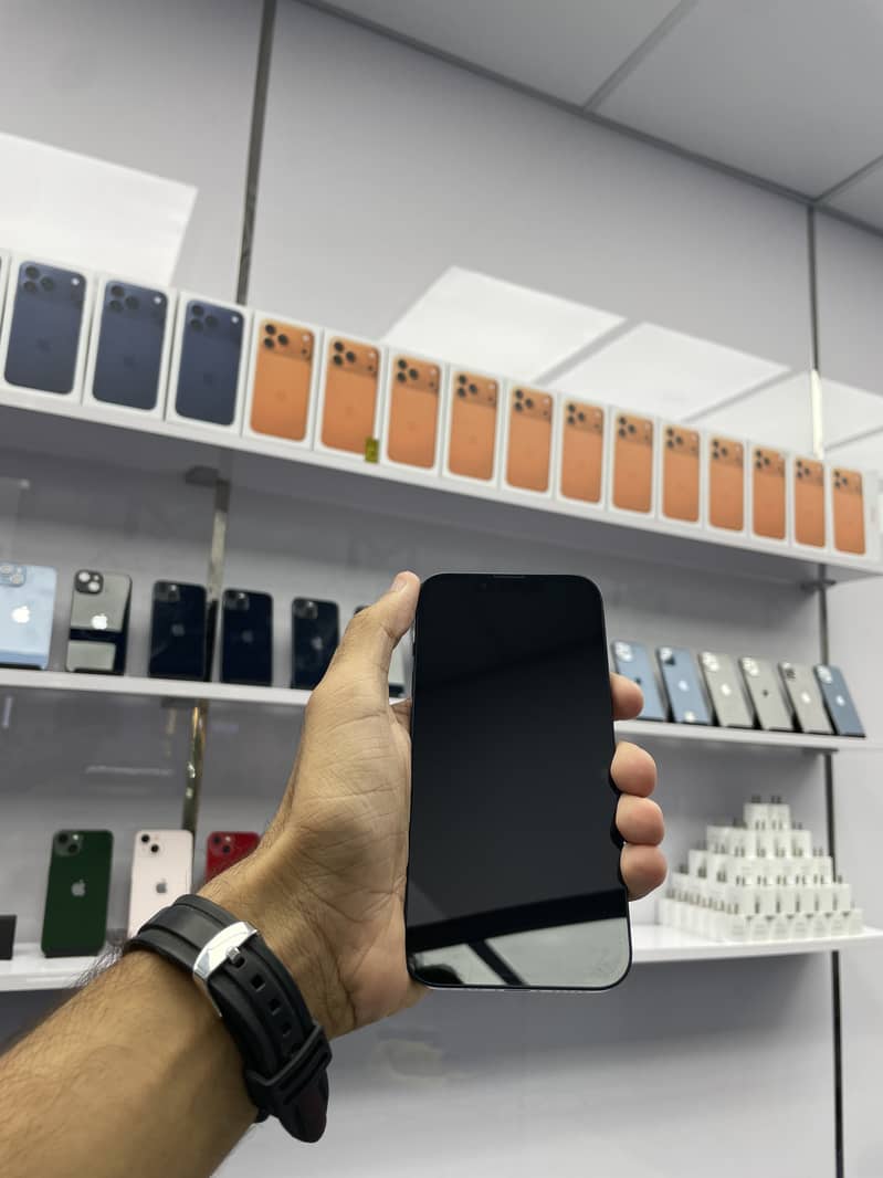 Iphone 13 2