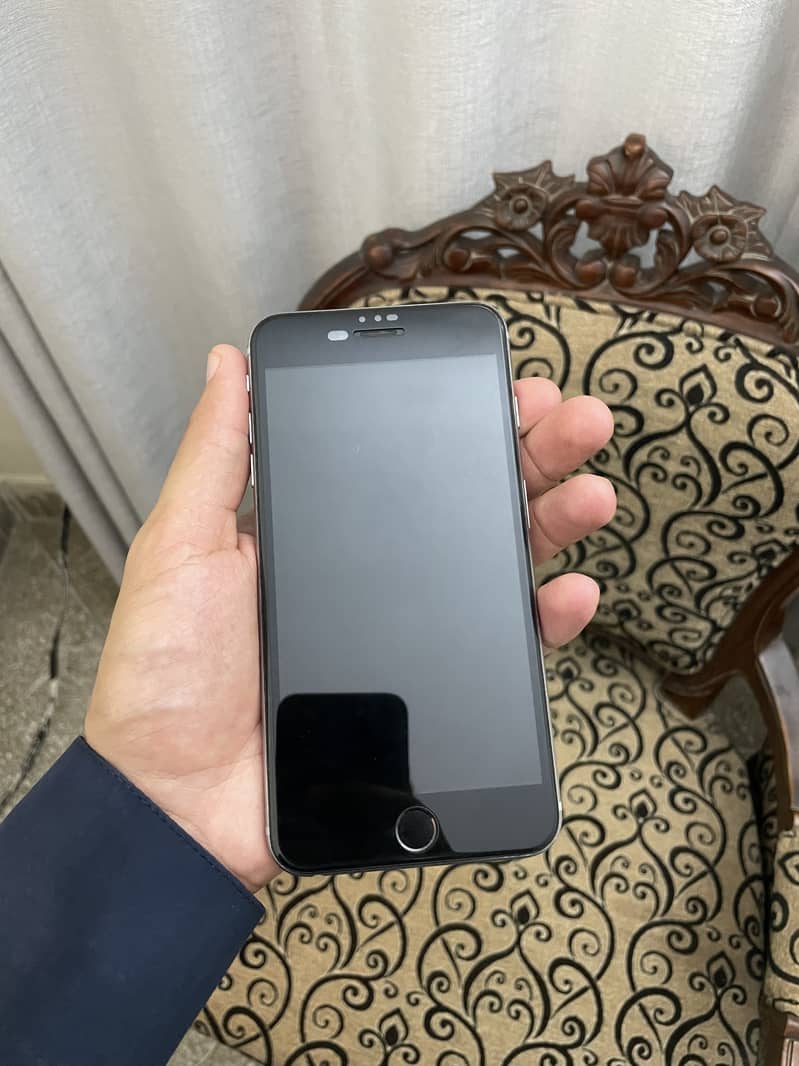 Apple iPhone 6S Plus 1