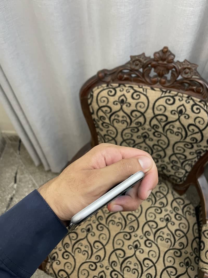 Apple iPhone 6S Plus 3
