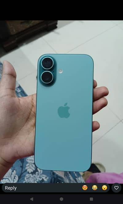 Apple iPhone 16
