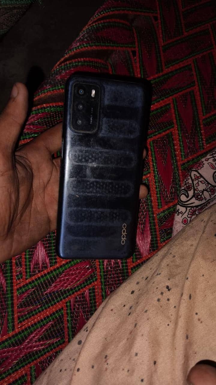 OPPO A16 0
