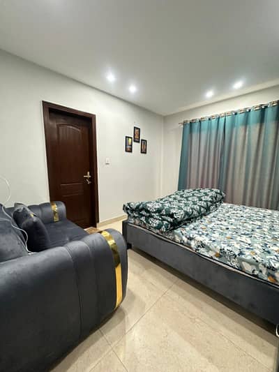 per day luxury furnished one bedroom apartment
