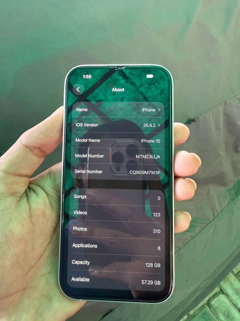 Apple iPhone 15 9