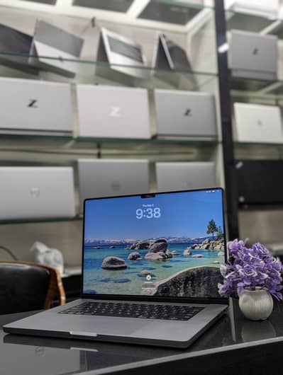 MACBOOK M1-PRO | 32GB RAM | 512GB SSD | 16" RETINA DISPLAY