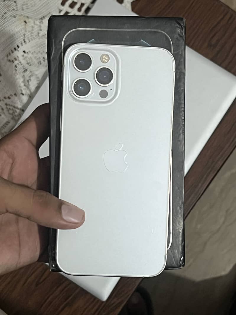 Apple iPhone 12 Pro Max 0
