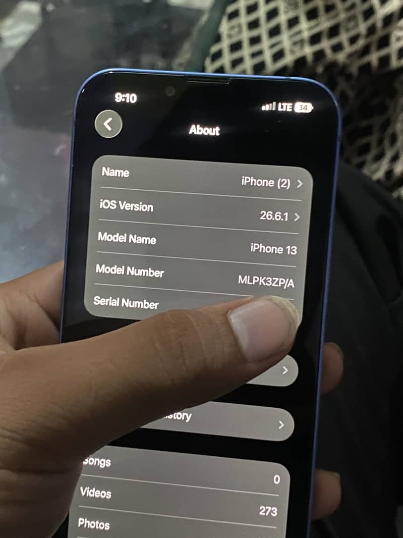 Apple iPhone 13 11