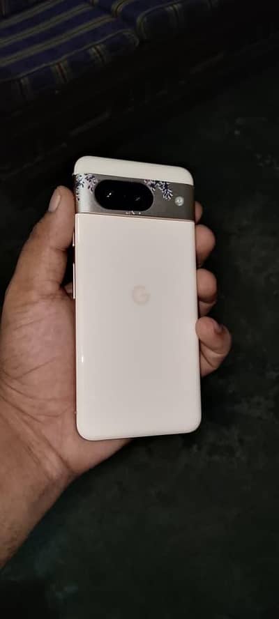 Google Pixel 8