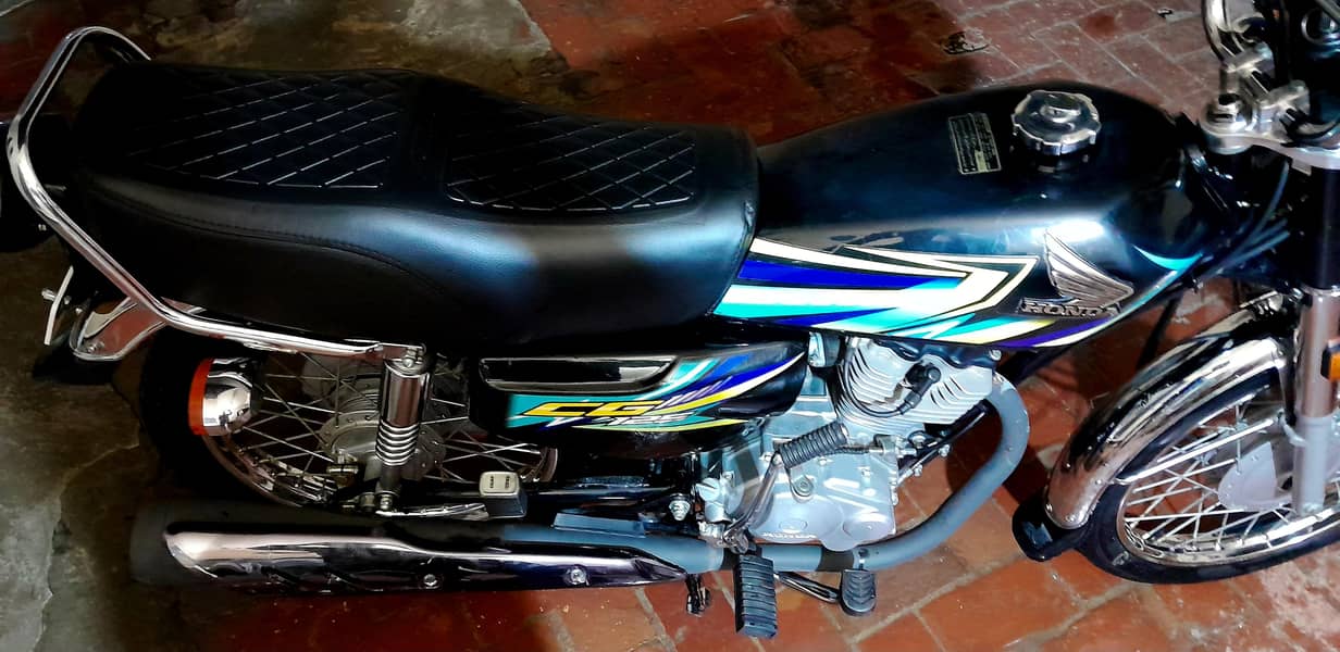 GOOD CONDITION APL 4 4