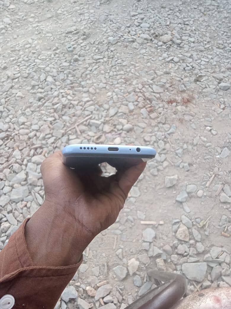 Xiaomi Redmi Note 9 6